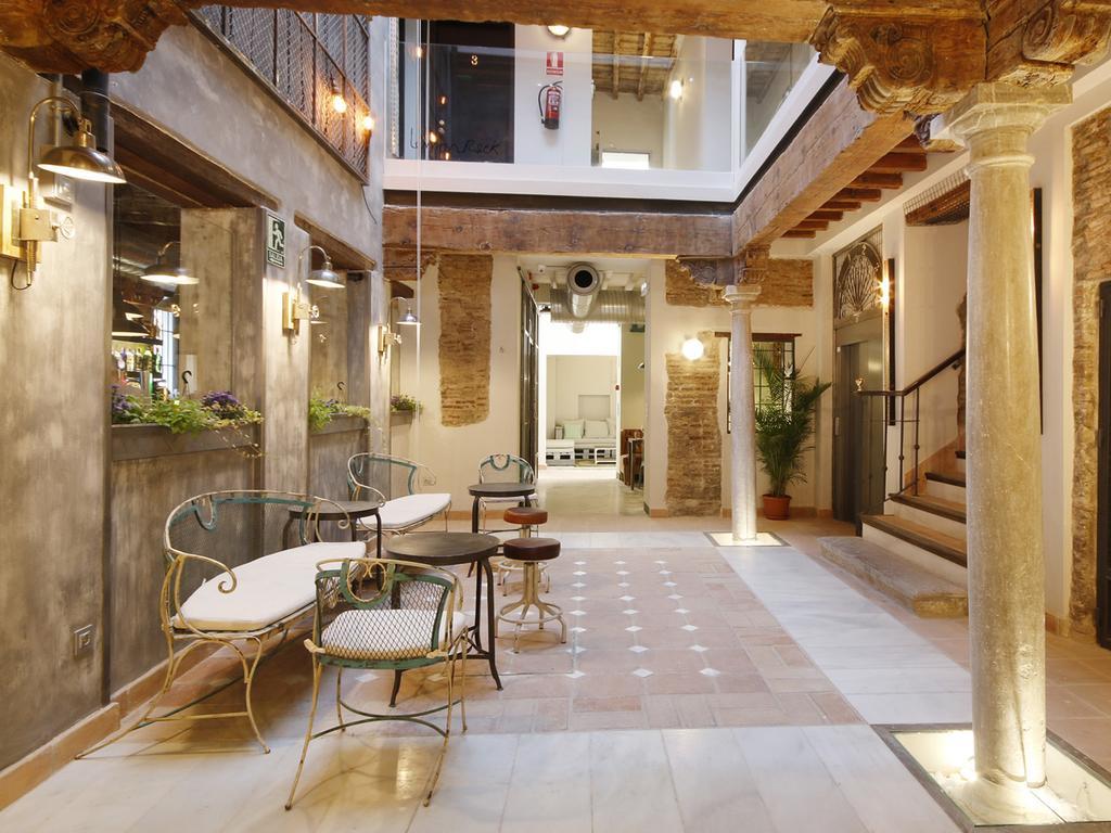 Lemon Rock Hostel Granada Ngoại thất bức ảnh