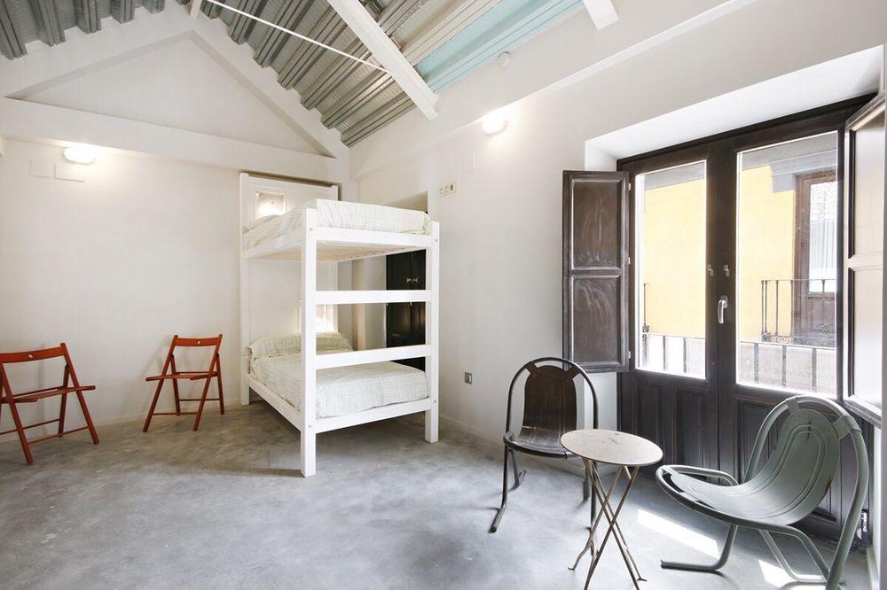 Lemon Rock Hostel Granada Ngoại thất bức ảnh